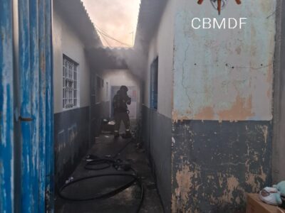 Incêndio em residência no Recanto das Emas é controlado por bombeiros