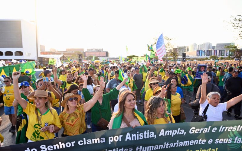Presos do 8/1 esperançosos com veto à dosimetria