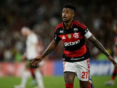 Flamengo vence Cusco e busca melhor campanha da Libertadores