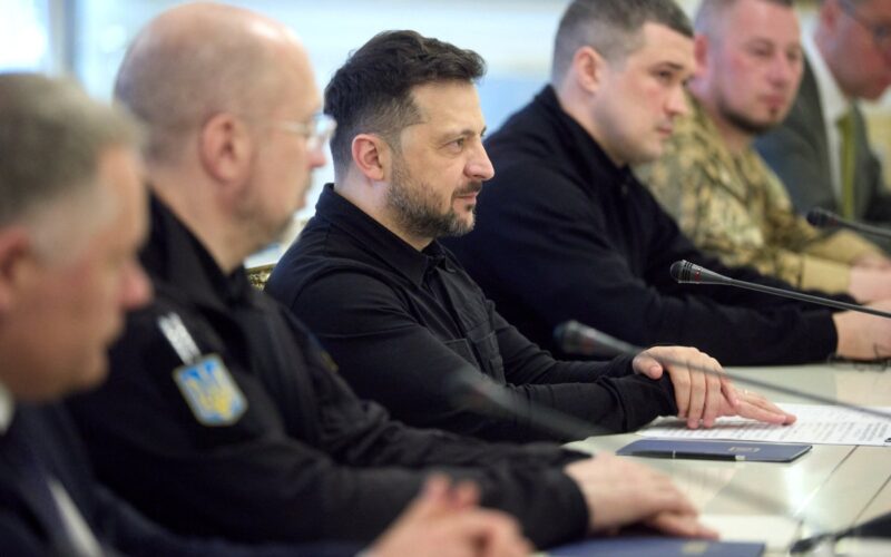 Kiev sofre ataque aéreo após fim de trégua com Rússia