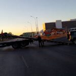 Motorista embriagada bate Land Rover e derruba poste em Brasília